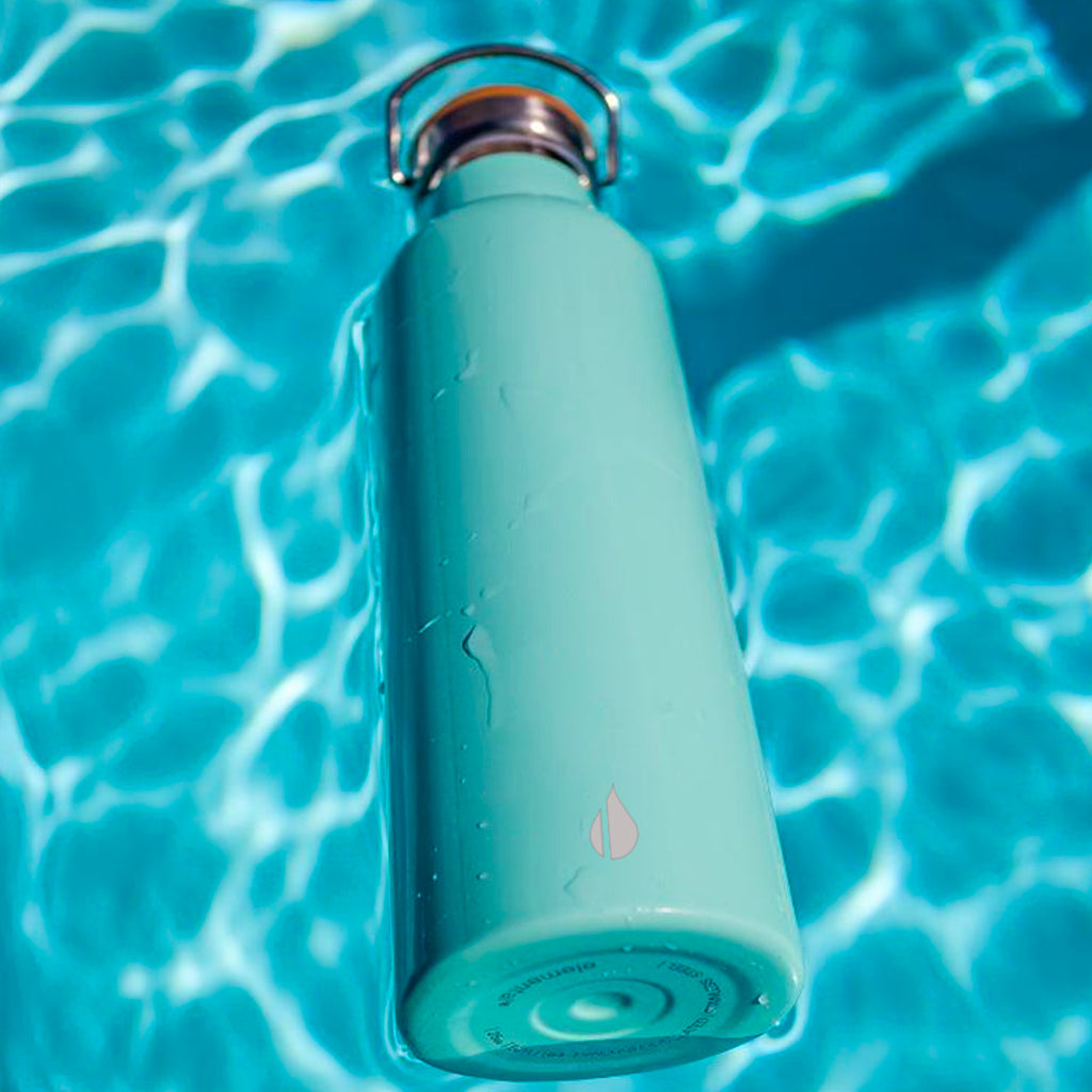 Classic 25oz Water Bottle